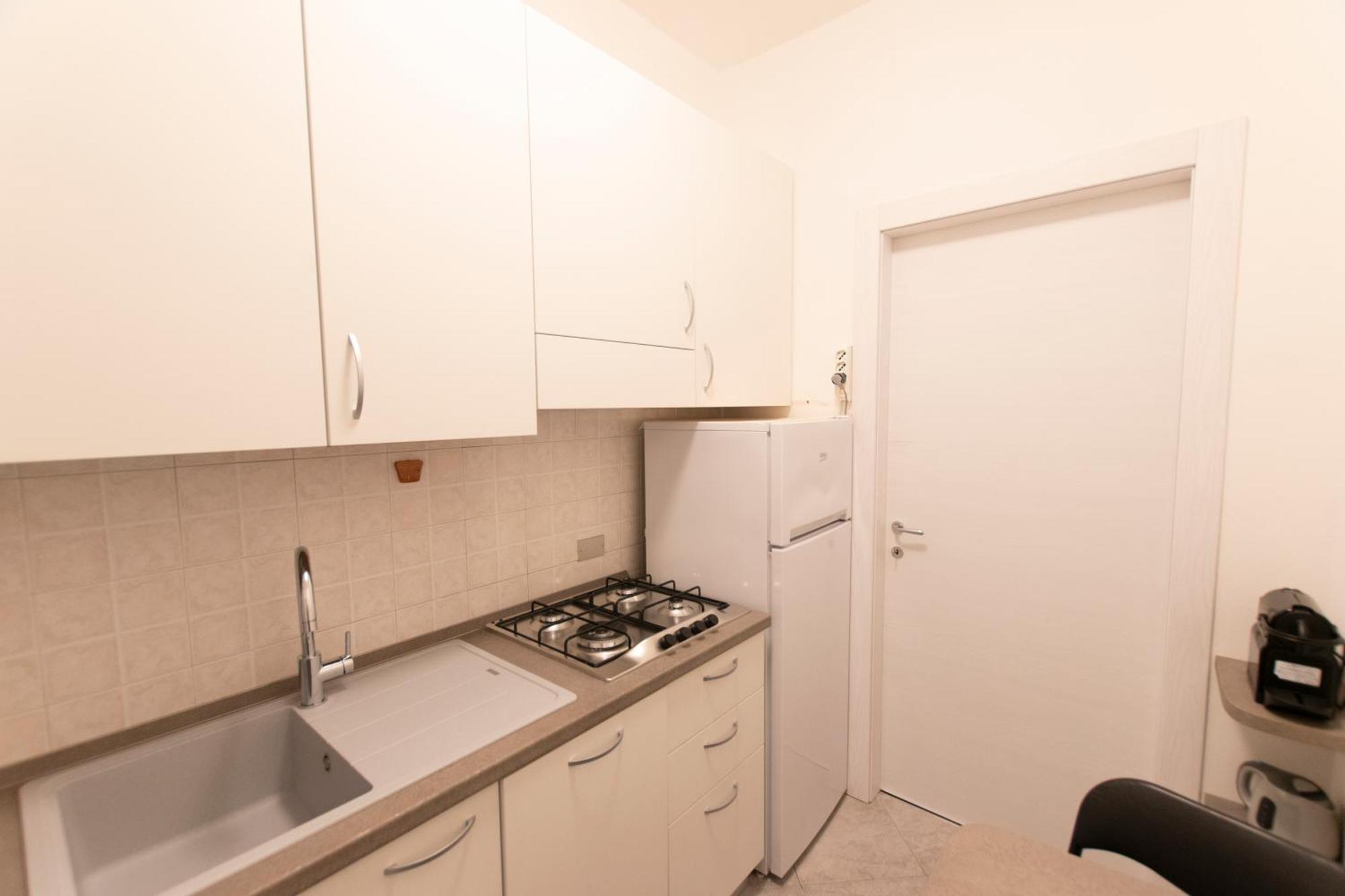 Ihost Apartment - Lodi 47 Милано Екстериор снимка